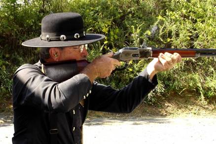 Tuco Shoots Rifle 9-07B.jpg
